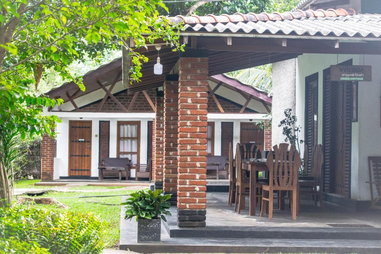 Green Cottage Anuradhapura Esterno foto