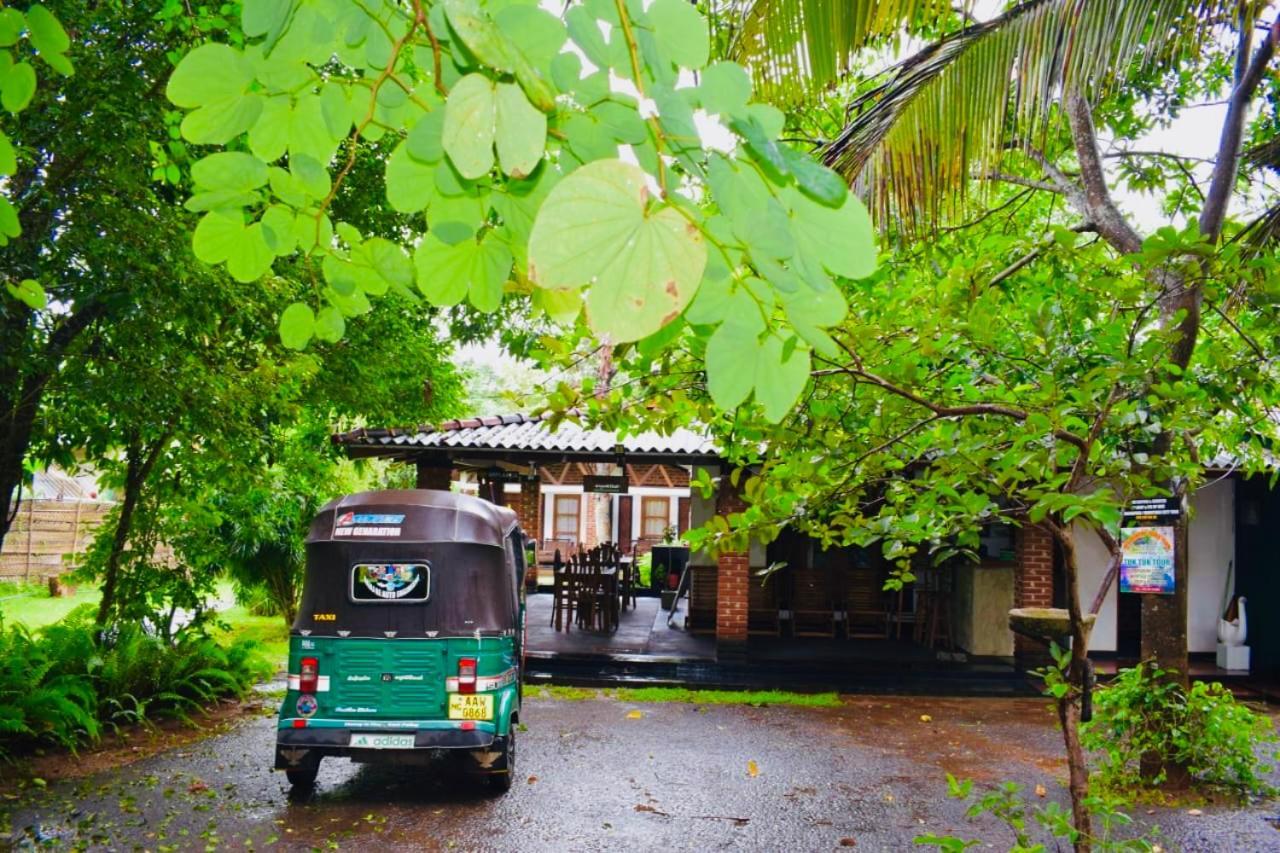 Green Cottage Anuradhapura Esterno foto