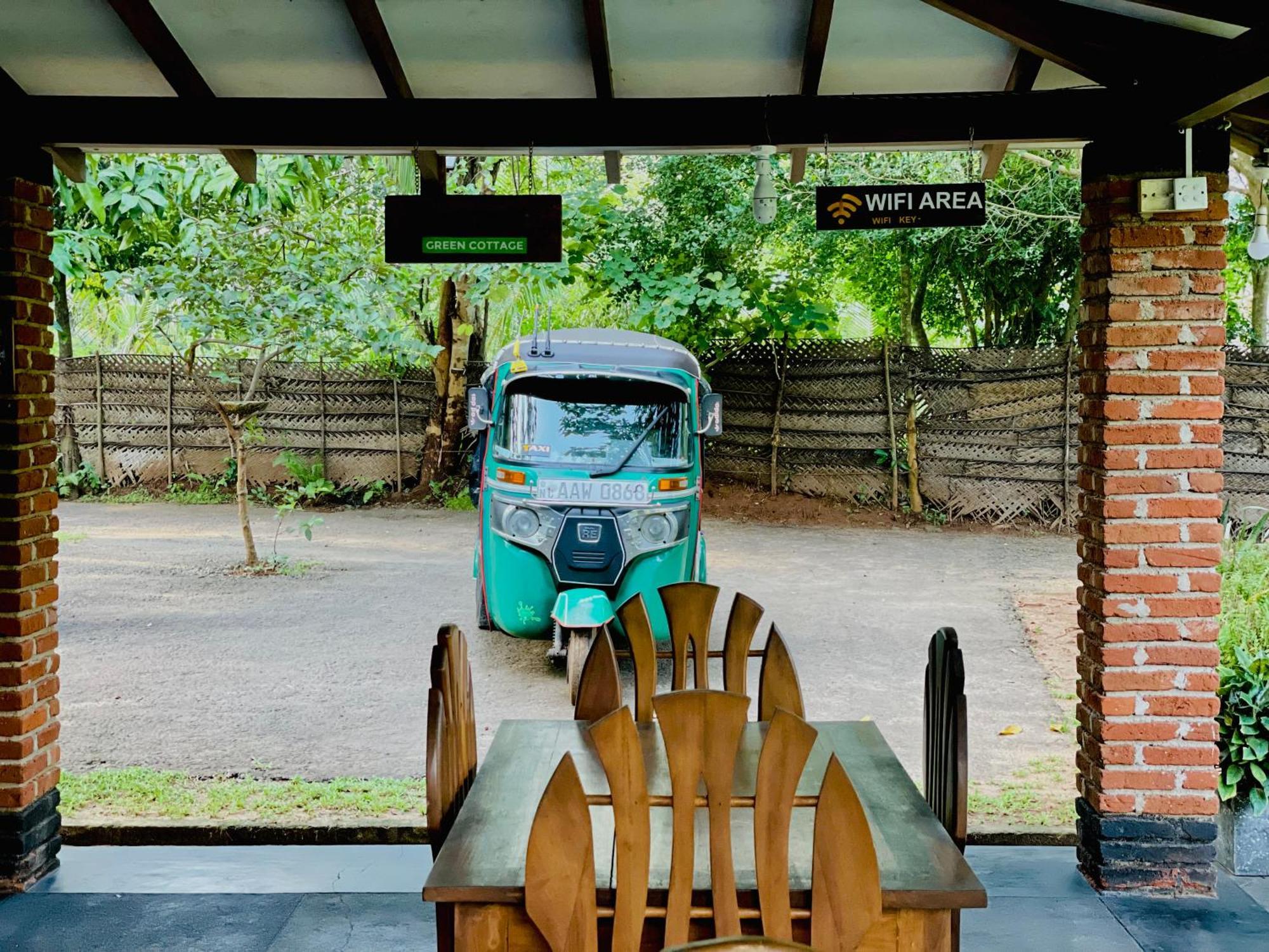 Green Cottage Anuradhapura Esterno foto